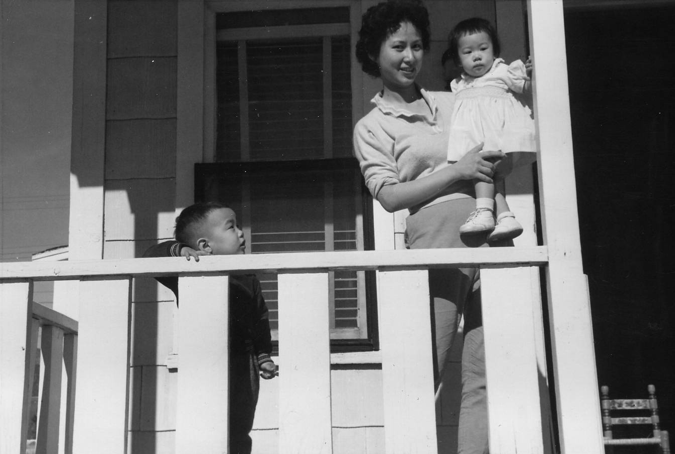 Photo of Pete, Lillian, Jennifer